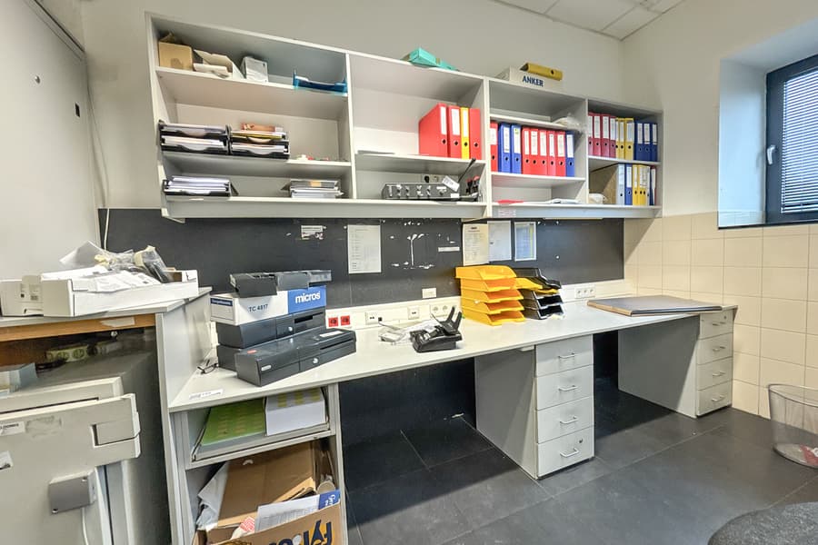 Büroausstattung, 3-teilig